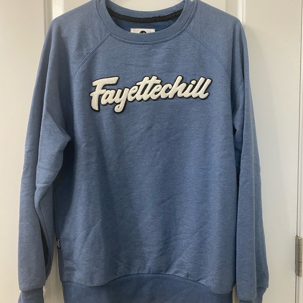 Fayettechill crew sweatshirt